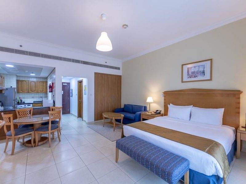 Roda Metha Suites 270621