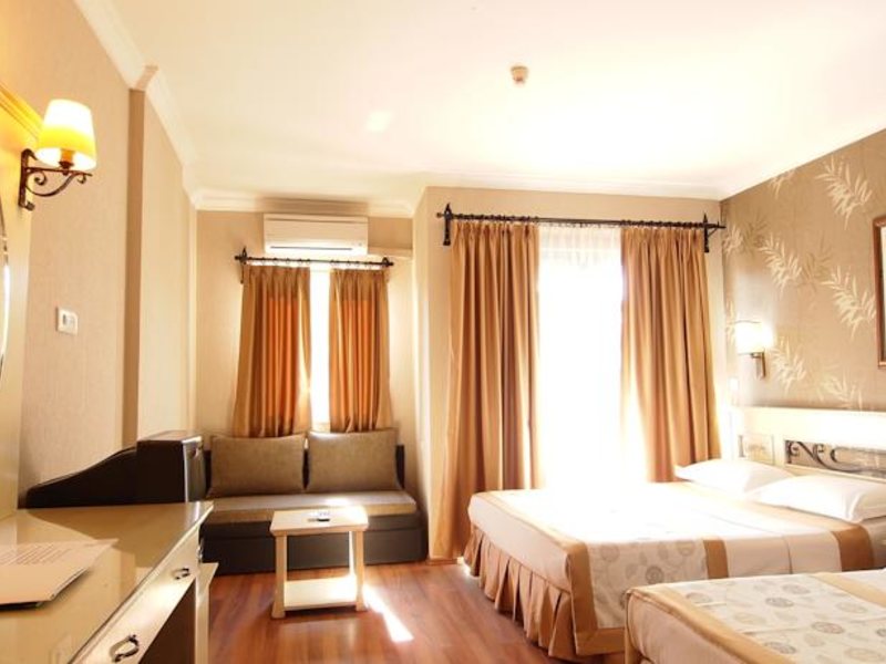 Romance Beach Hotel 51885