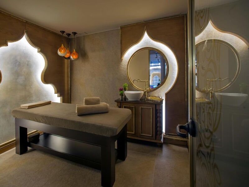 Romance Istanbul Hotel 302372