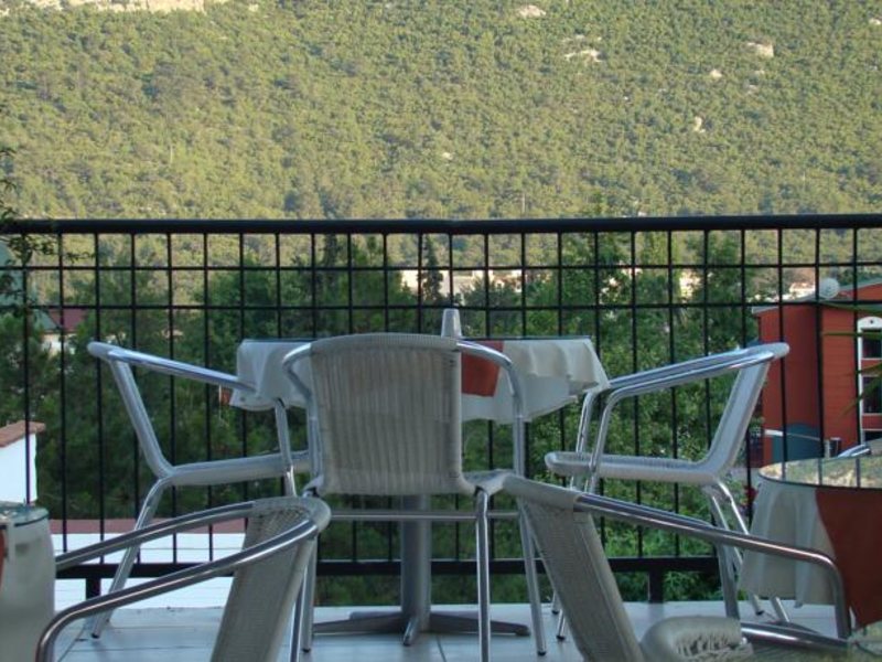 Romeo Beach Hotel 56077