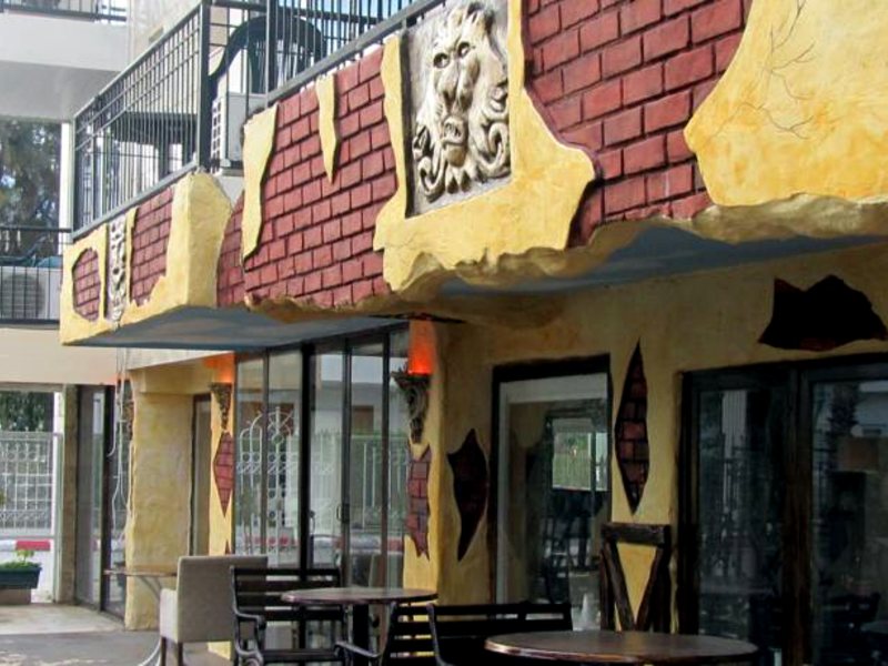 Romeo Beach Hotel 56085