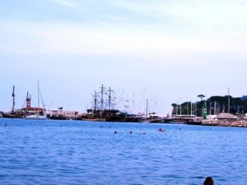 Romeo Beach Hotel 56093