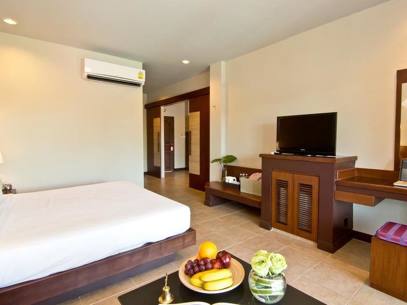 Rose Bay Resort 210296