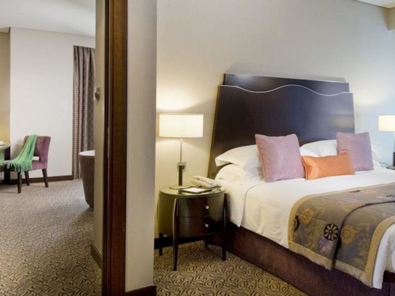 Rose Rayhaan Rotana 54106