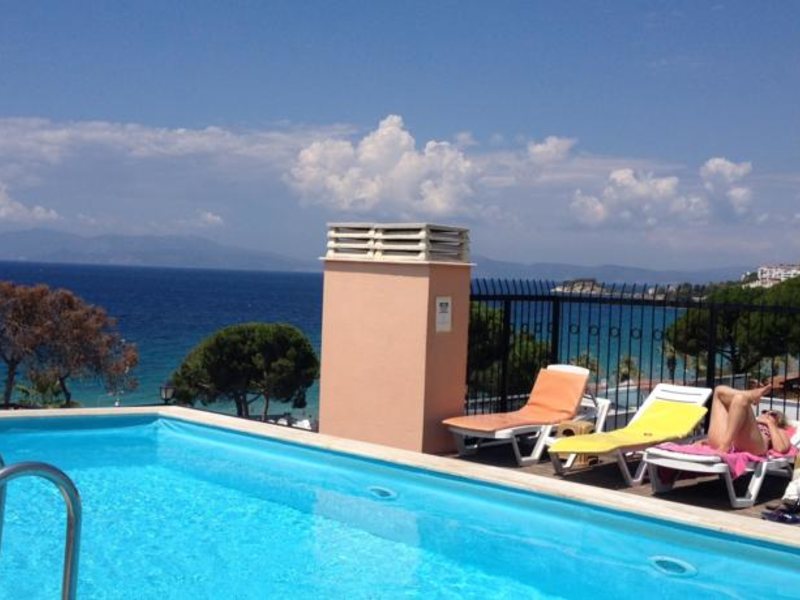 Rosy Suites Hotel 102601