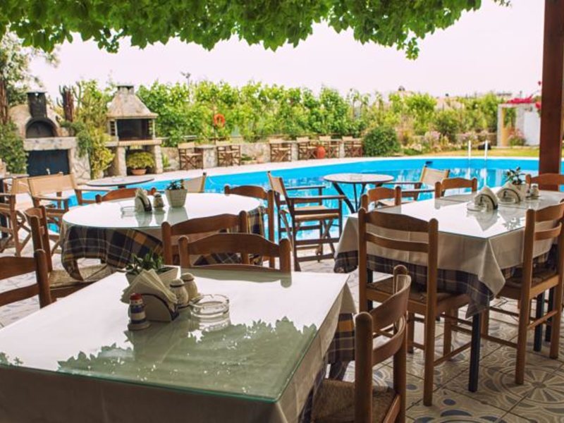 Roxani Hotel 76226