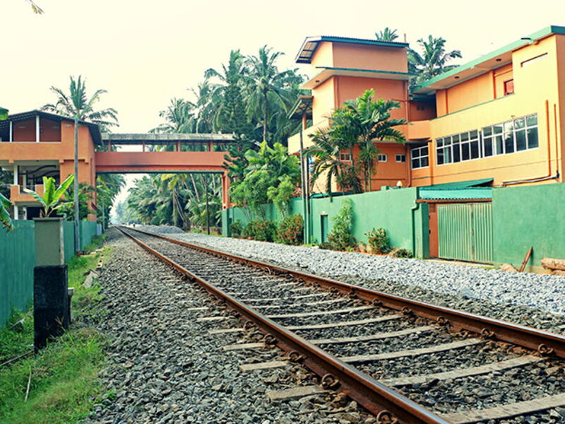 Roy Villa 106758