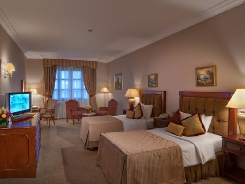 Royal Ascot Hotel 49077