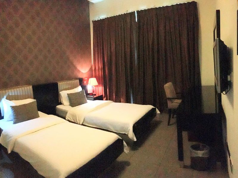 Royal Ascot Hotel Apartment 270670