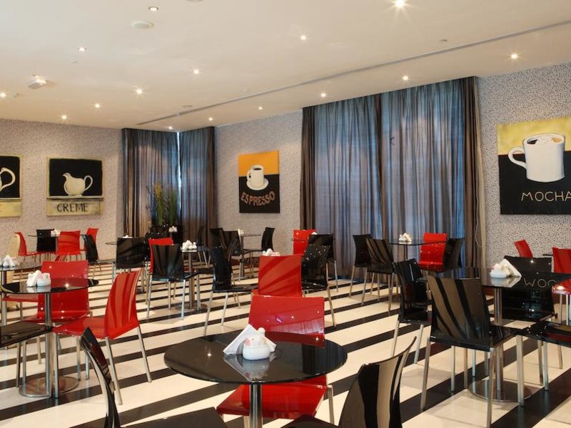 Royal Ascot Hotel Apartment 272809