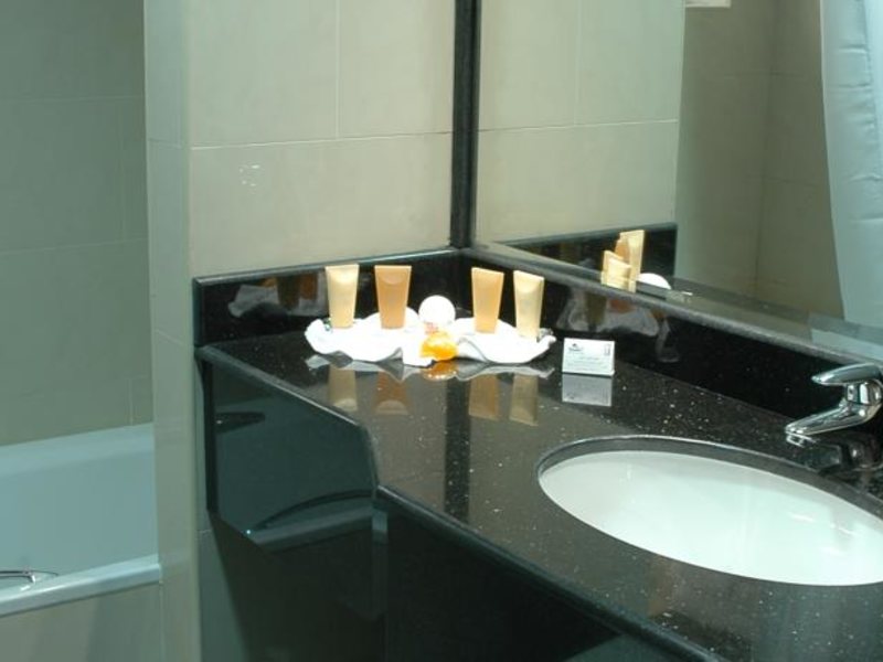 Royal Beach Fujairah 49095