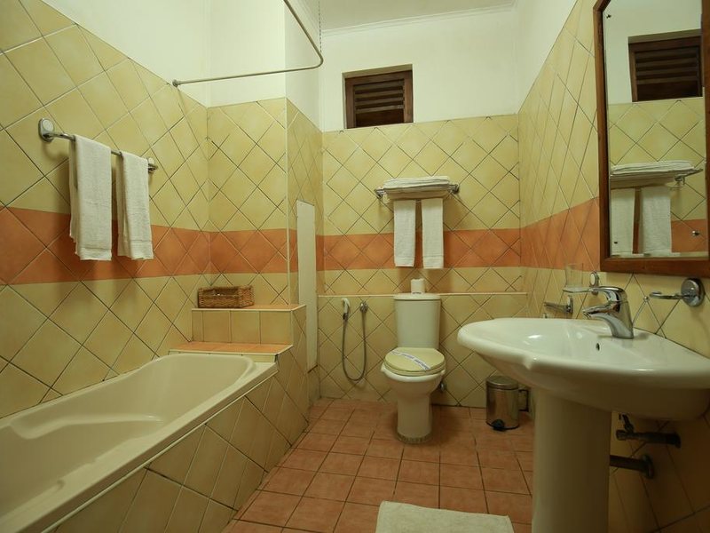 Royal Beach Resort 110584