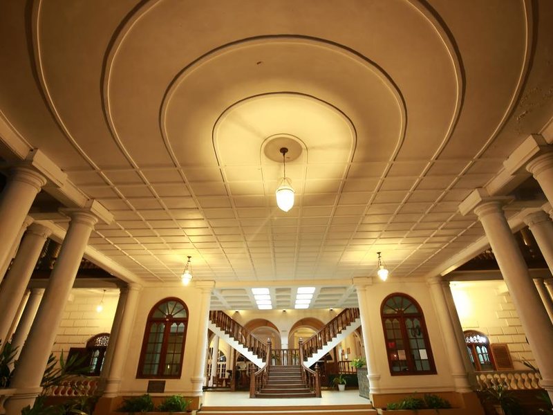 Royal Beach Resort 110585