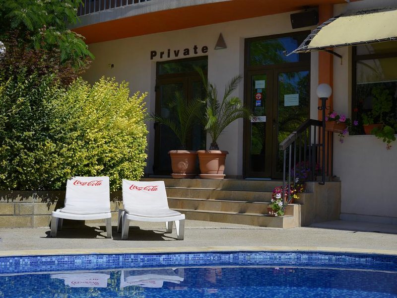 Royal Beach (Golden Sands Area)  168043