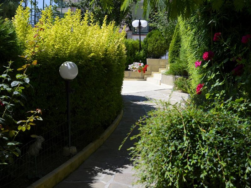 Royal Beach (Golden Sands Area)  168045