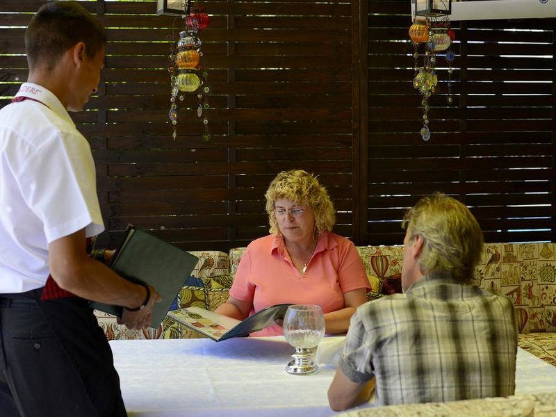 Royal Beach (Golden Sands Area)  168046