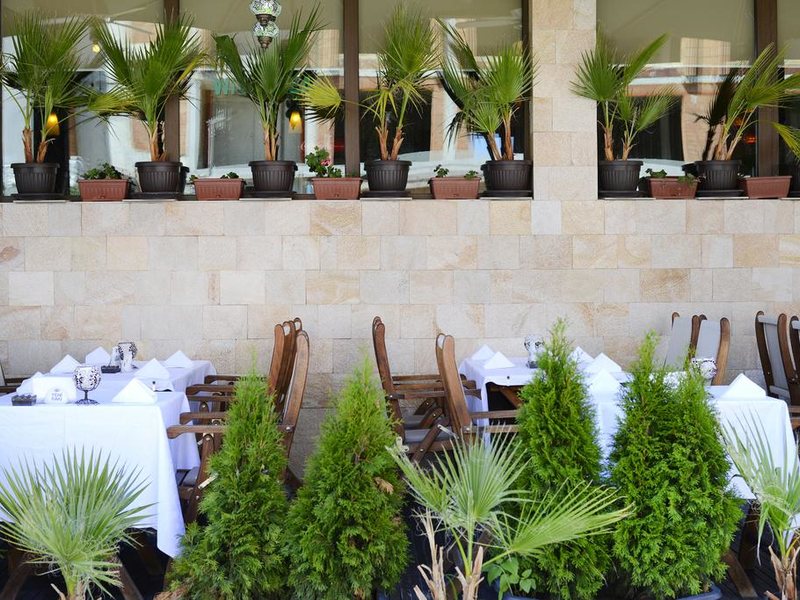 Royal Beach (Golden Sands Area)  168048