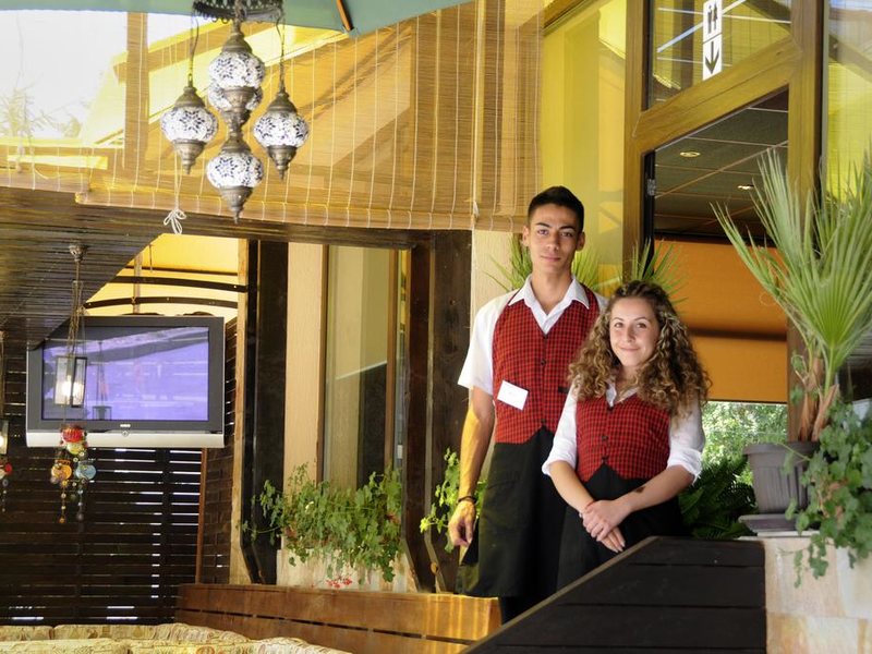 Royal Beach (Golden Sands Area)  168054