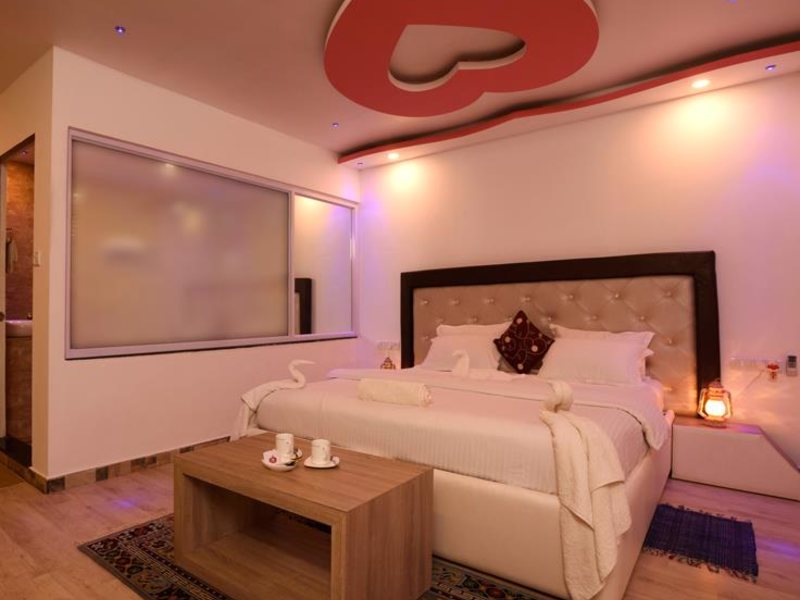 Royal Boomerang 138206