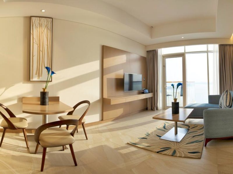 Royal Central The Palm Hotel 300127