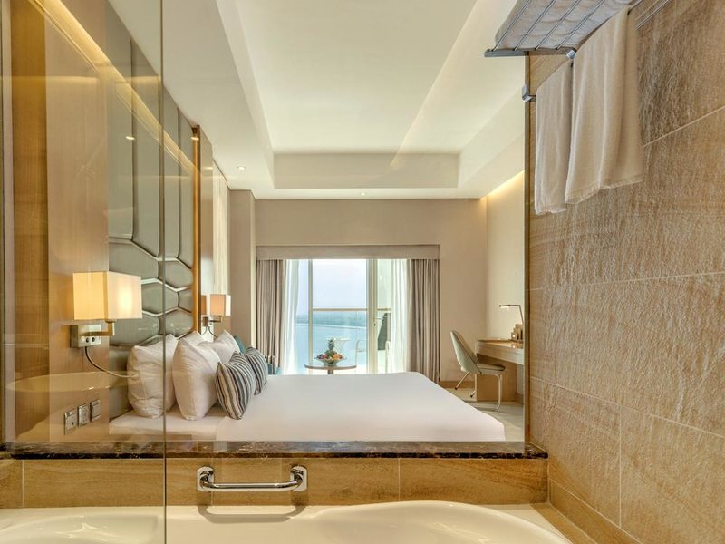 Royal Central The Palm Hotel 300135