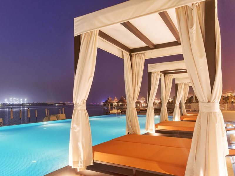 Royal Central The Palm Hotel 300145