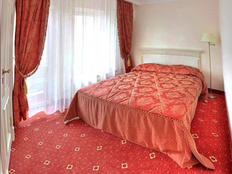 Royal City Hotel 14784