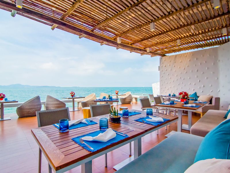 Royal Cliff Beach Resort 156322