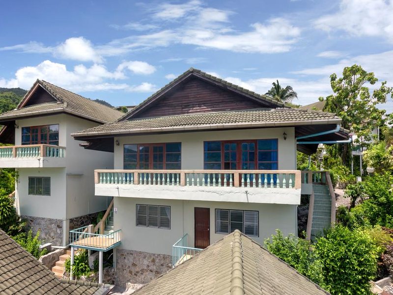 Royal Crown Hotel & Palm Spa Resort 210360