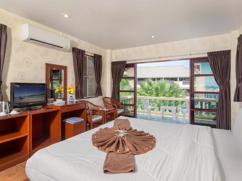 Royal Crown Hotel & Palm Spa Resort 210367