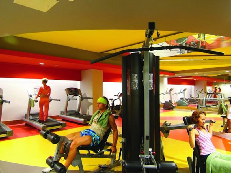 Royal Dragon Hotel  102651