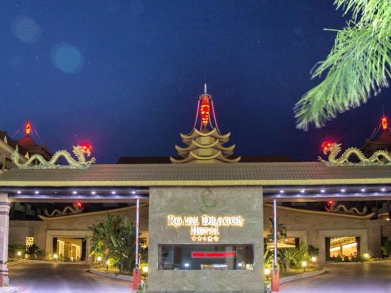 Royal Dragon Hotel  102662