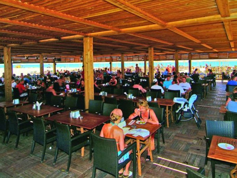 Royal Dragon Hotel  102667