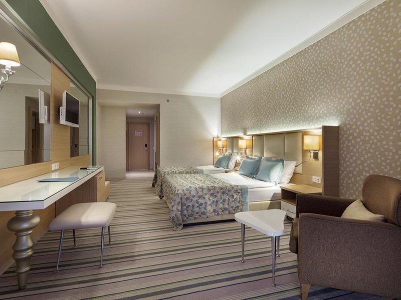 Royal Garden Select Hotel 296199