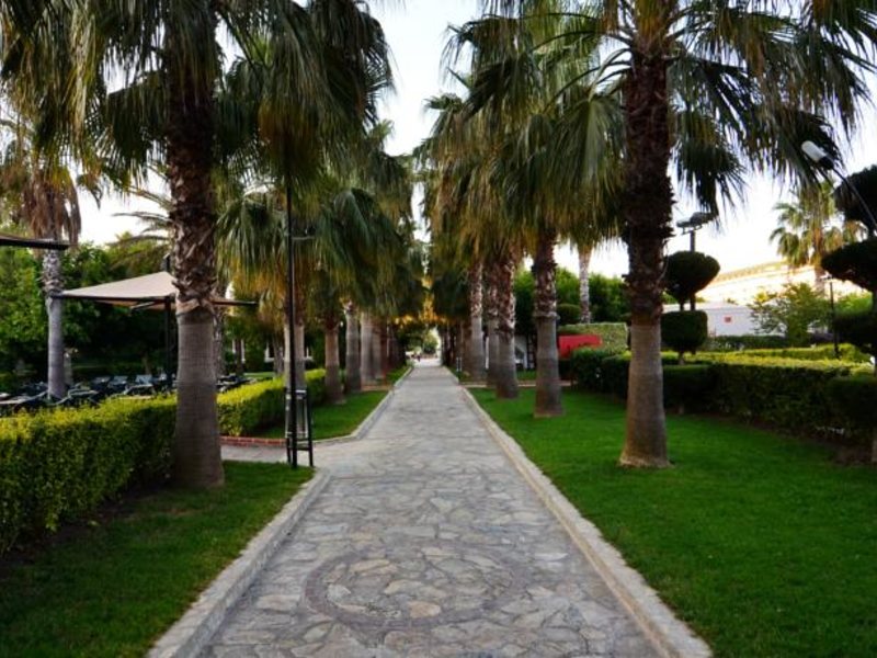 Royal Garden Suite Hotel 102688