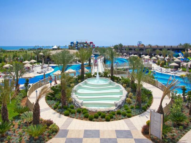 Royal Holiday Palace 102716