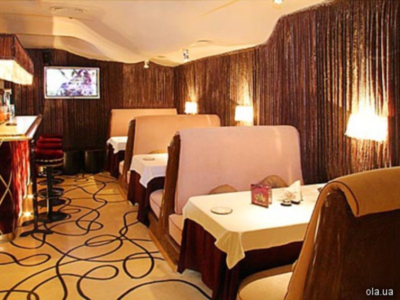 Royal Hotel De Paris 14792