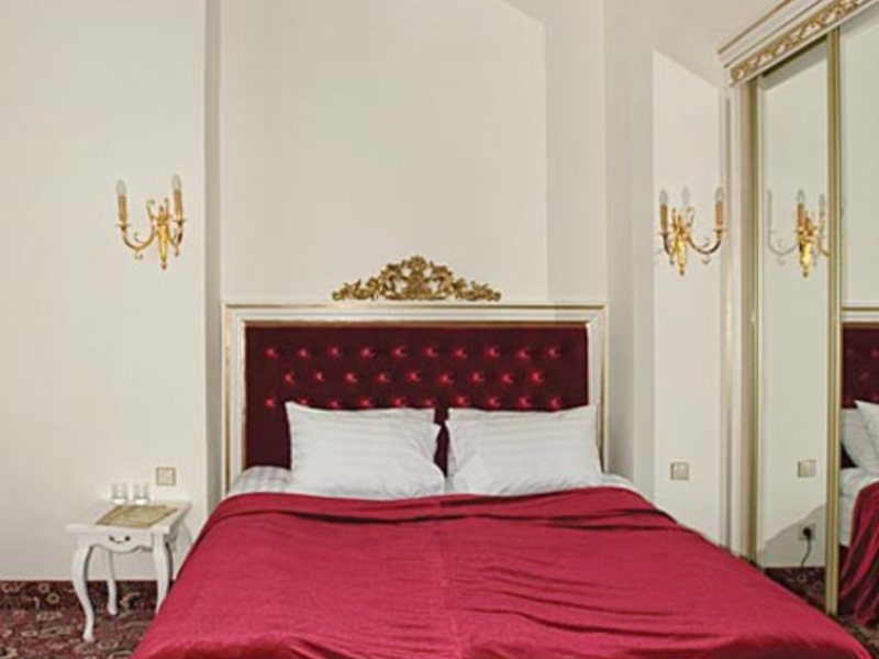 Royal Hotel De Paris 14798