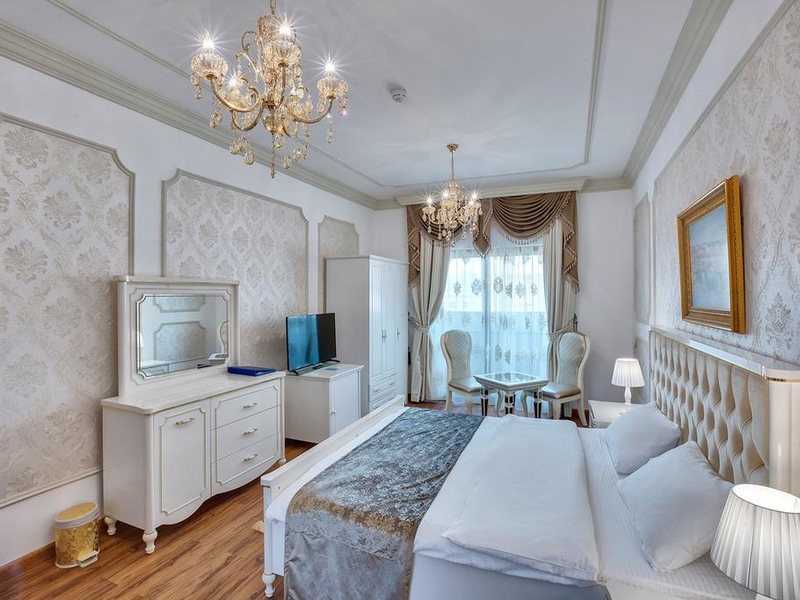 Royal Hotel Sharjah 300188