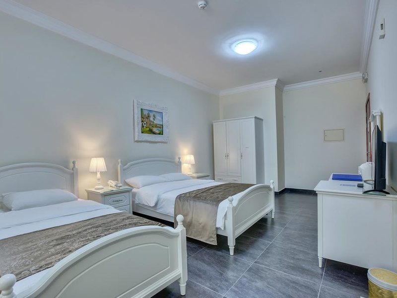 Royal Hotel Sharjah 300190