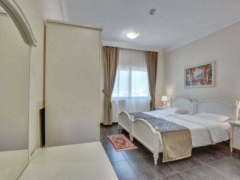 Royal Hotel Sharjah 300191