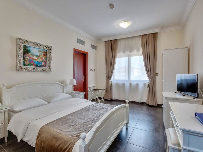 Royal Hotel Sharjah 300192