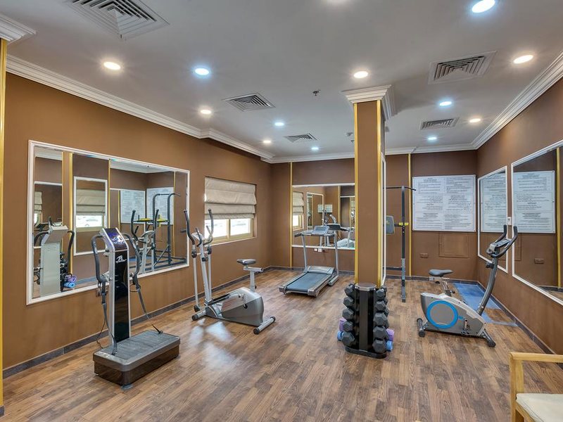 Royal Hotel Sharjah 300200