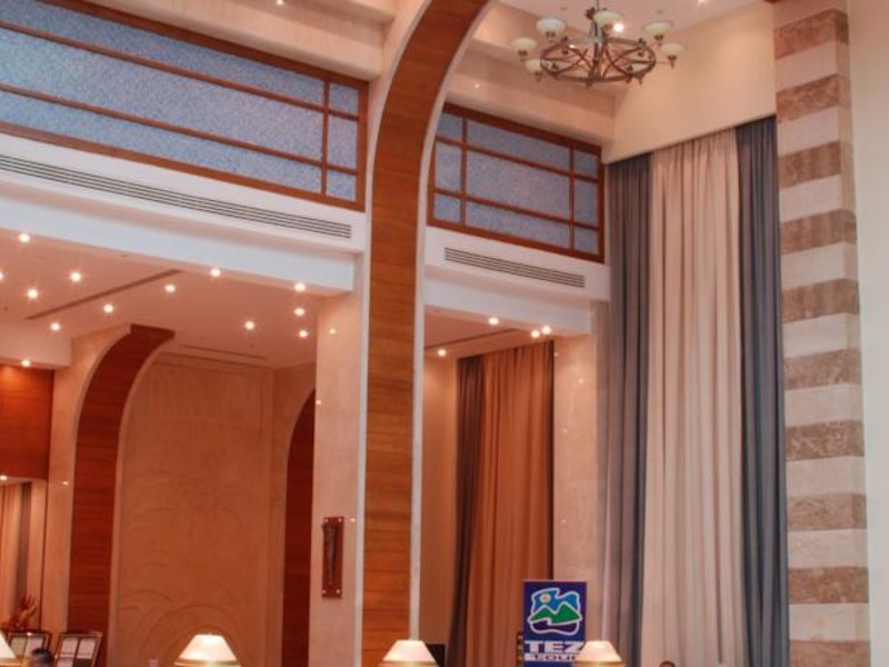 Royal Lagoons Resort 130451