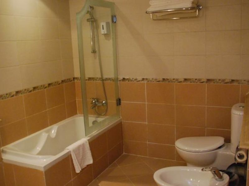 Royal Lagoons Resort 130466