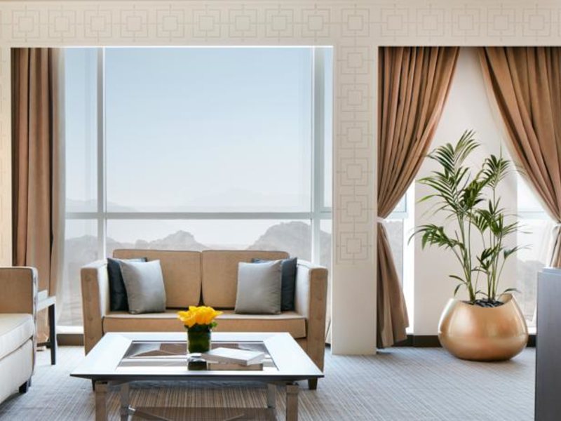 Royal M Hotel Fujairah (ех 118209