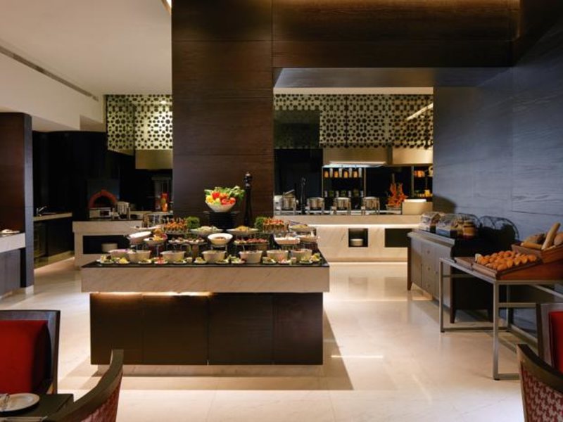 Royal M Hotel Fujairah (ех 118220