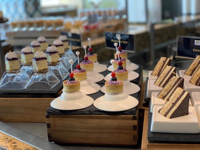 Royal M Hotel & Resort Abu Dhabi  297700