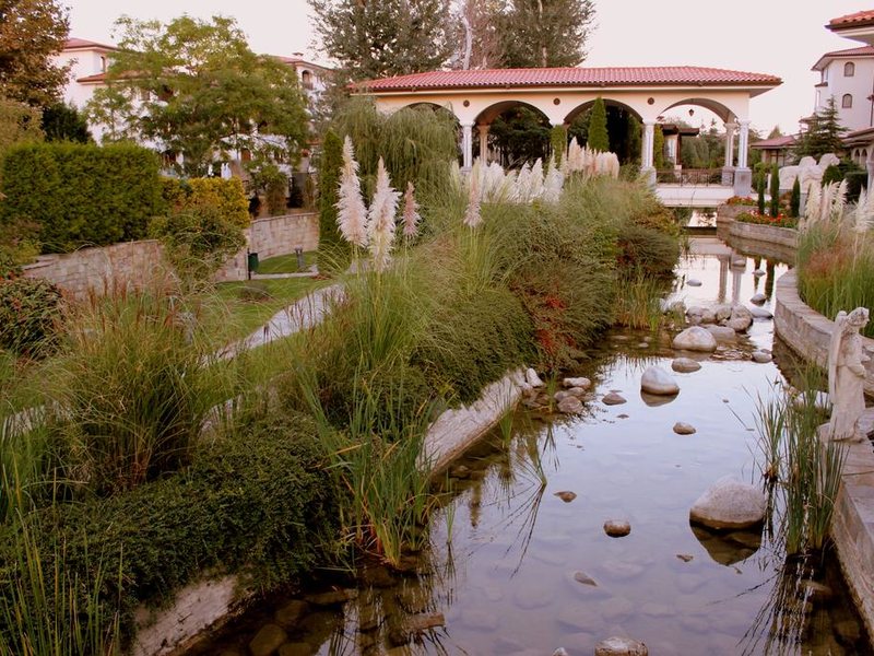 Royal Palace Helena Park 174813