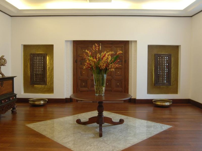 Royal Palms Beach Hotel 111773